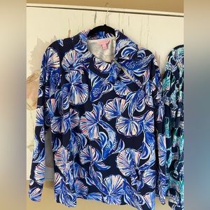 Lilly Pulitzer Popover in Reel Life Blue Fish Print EUC
